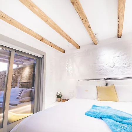 Adel Private 4*
