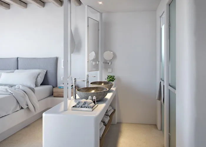 Adel Private Otel 4*