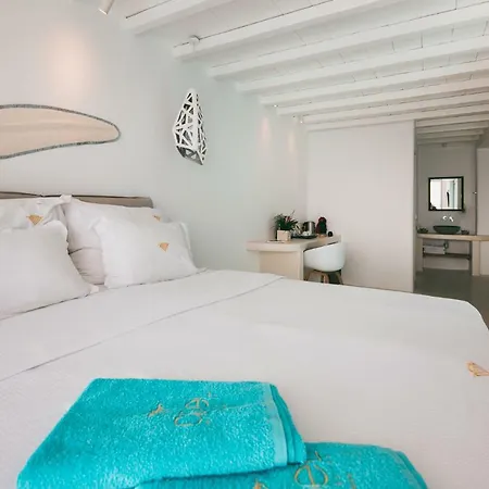 아델 프라이빗 스위트 4* Mykonos Town