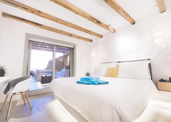 Adel Private 4* Mykonos Town